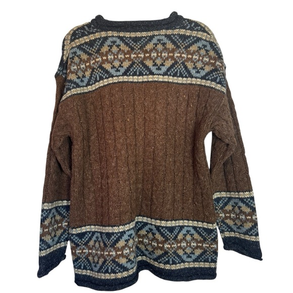 True Mark Vintage Brown and Navy Wool Blend Knit Crew Neck Large Sweater - Picture 3 of 6